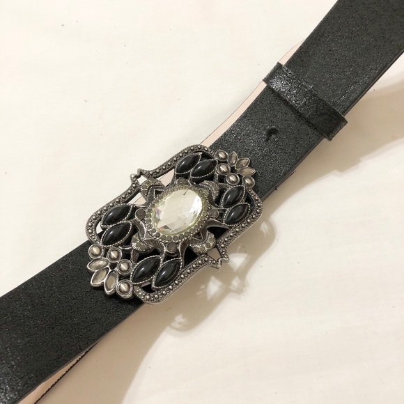 Express Women’s Black Faux Leather Belt, Fancy Rectangle Buckle with Crystals- M - Picture 7 of 17